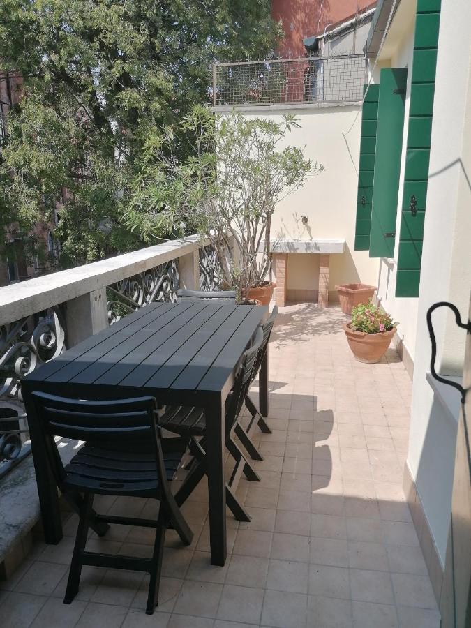 Del Remer Apartment - 5Mins From San Marco Sq Venise Extérieur photo