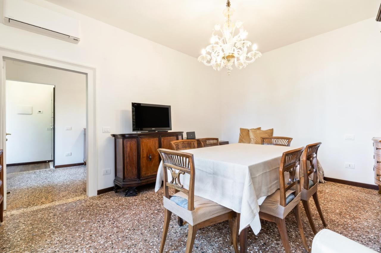 Del Remer Apartment - 5Mins From San Marco Sq Venise Extérieur photo